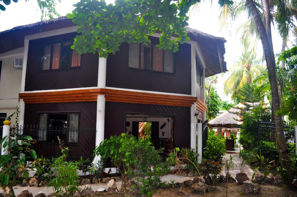 Tonglen Beach Resort Balabag  Exterior photo