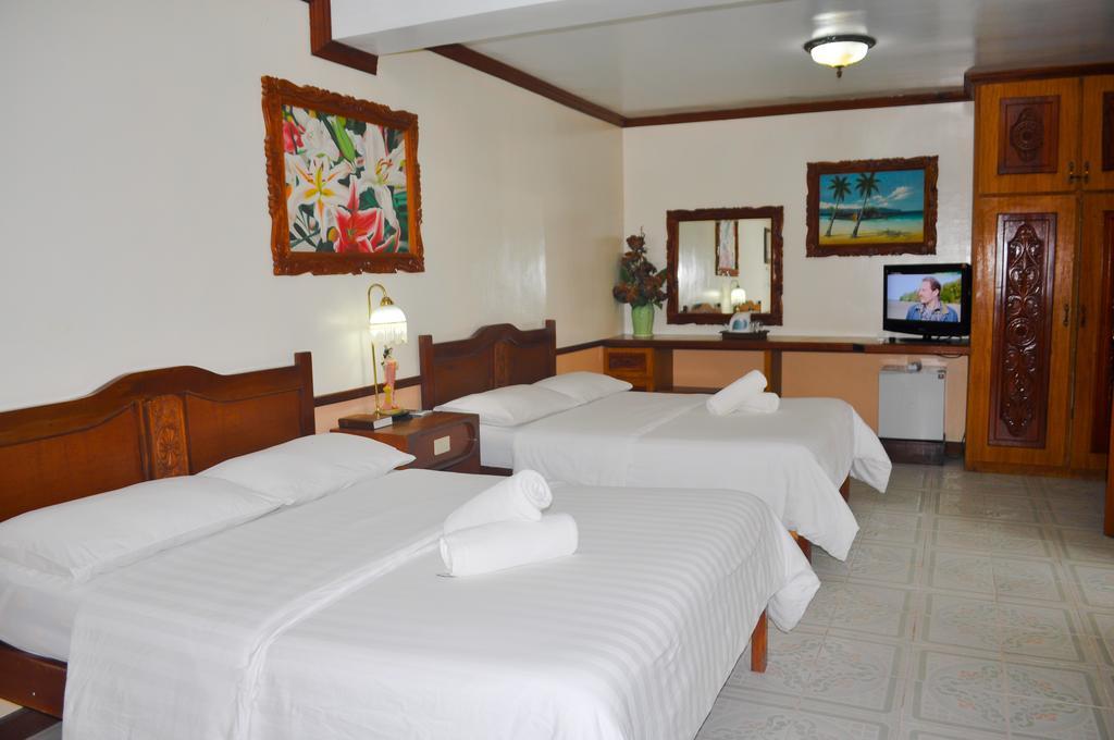 Tonglen Beach Resort Balabag  Exterior photo