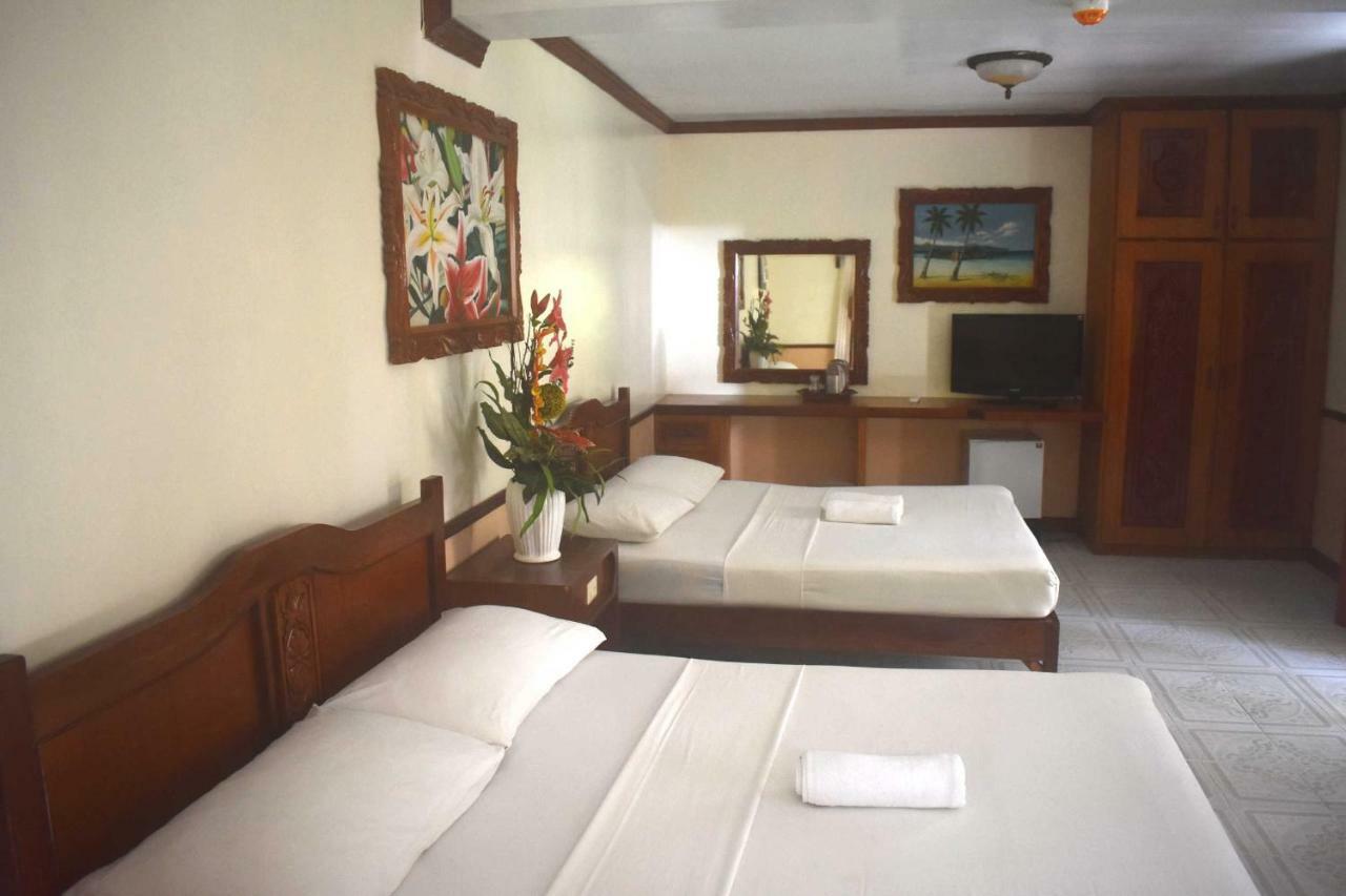 Tonglen Beach Resort Balabag  Exterior photo